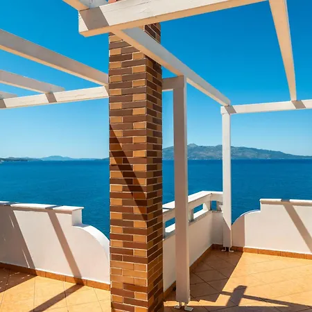 Erdano Hotel Sarande