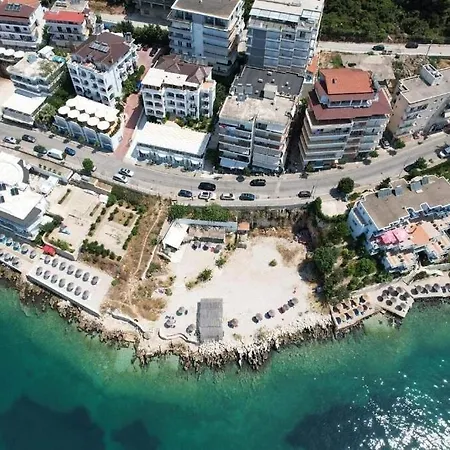 Arcus Hotel