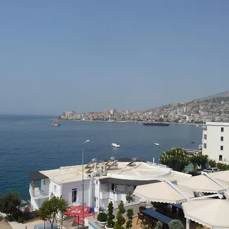 Arcus Hotel
